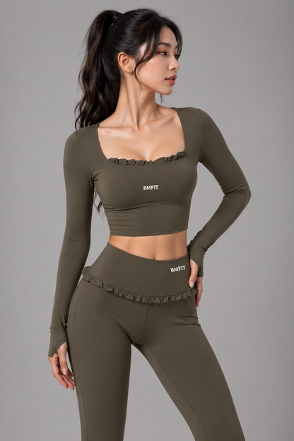BMFIT Set Up with Feminine Frill Design